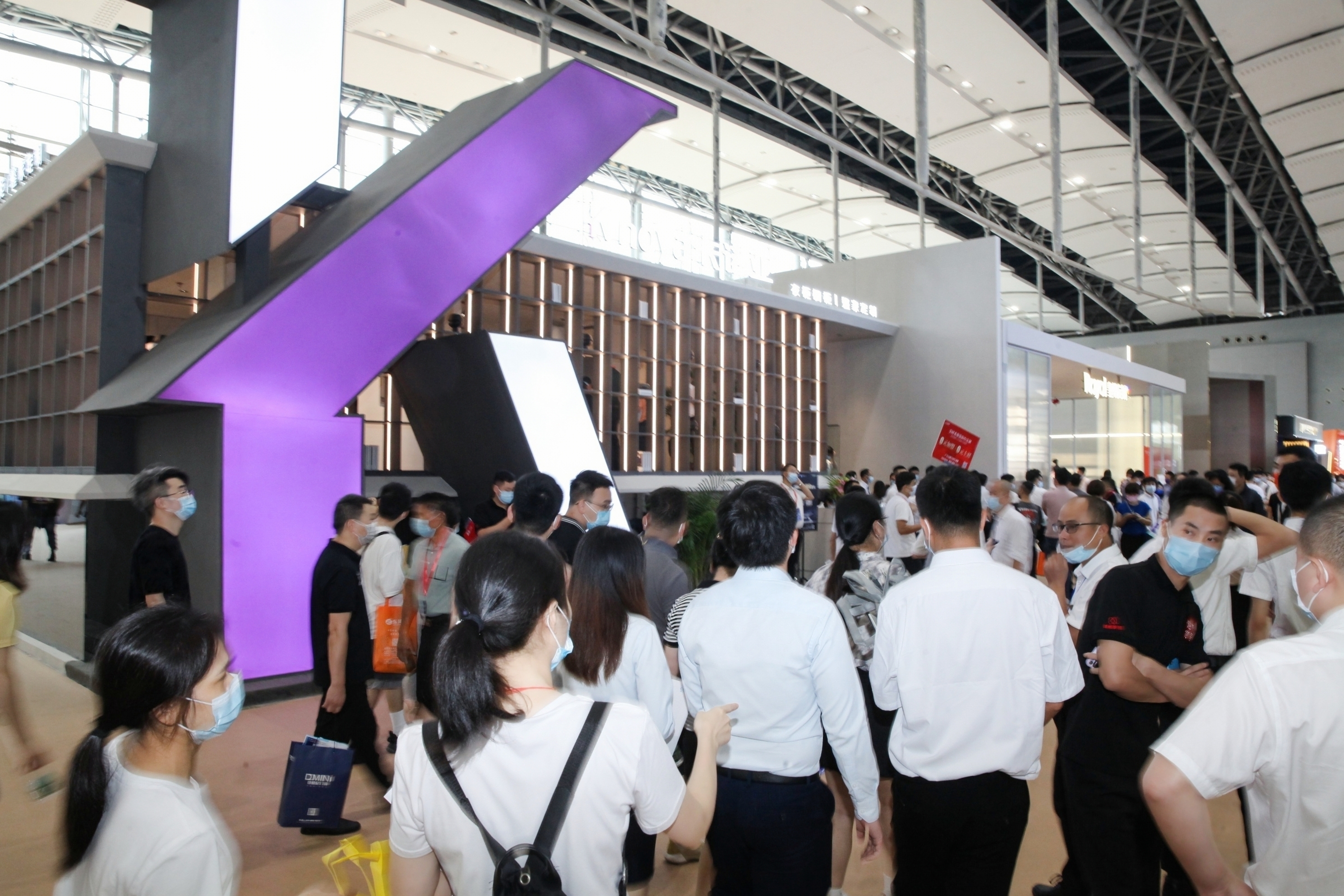 “建”证盛况|evo视讯官网
新一代沉浸式体验展馆惊艳中国建博会（广州）