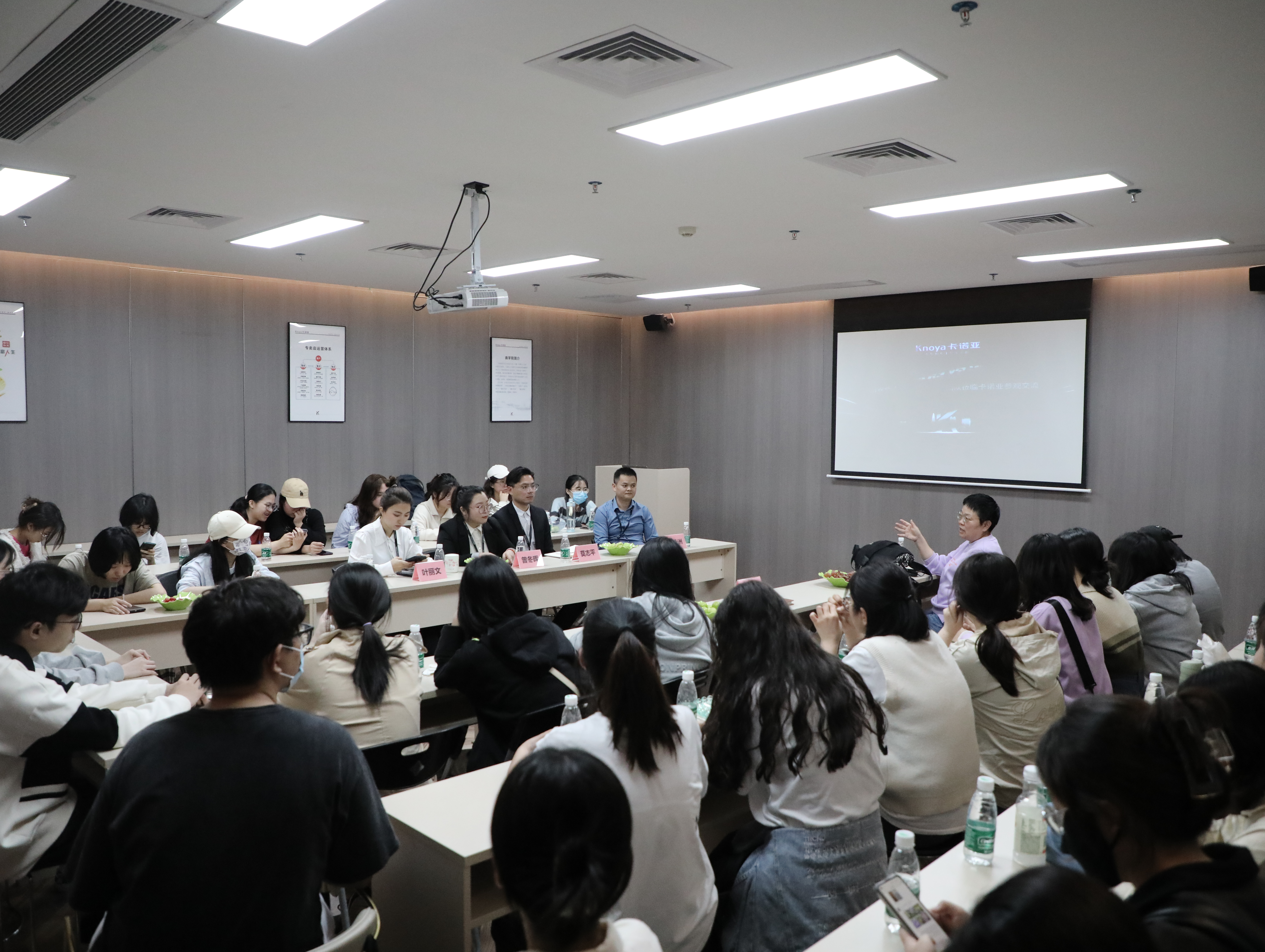 evo视讯官网
实施产学研战略合作
