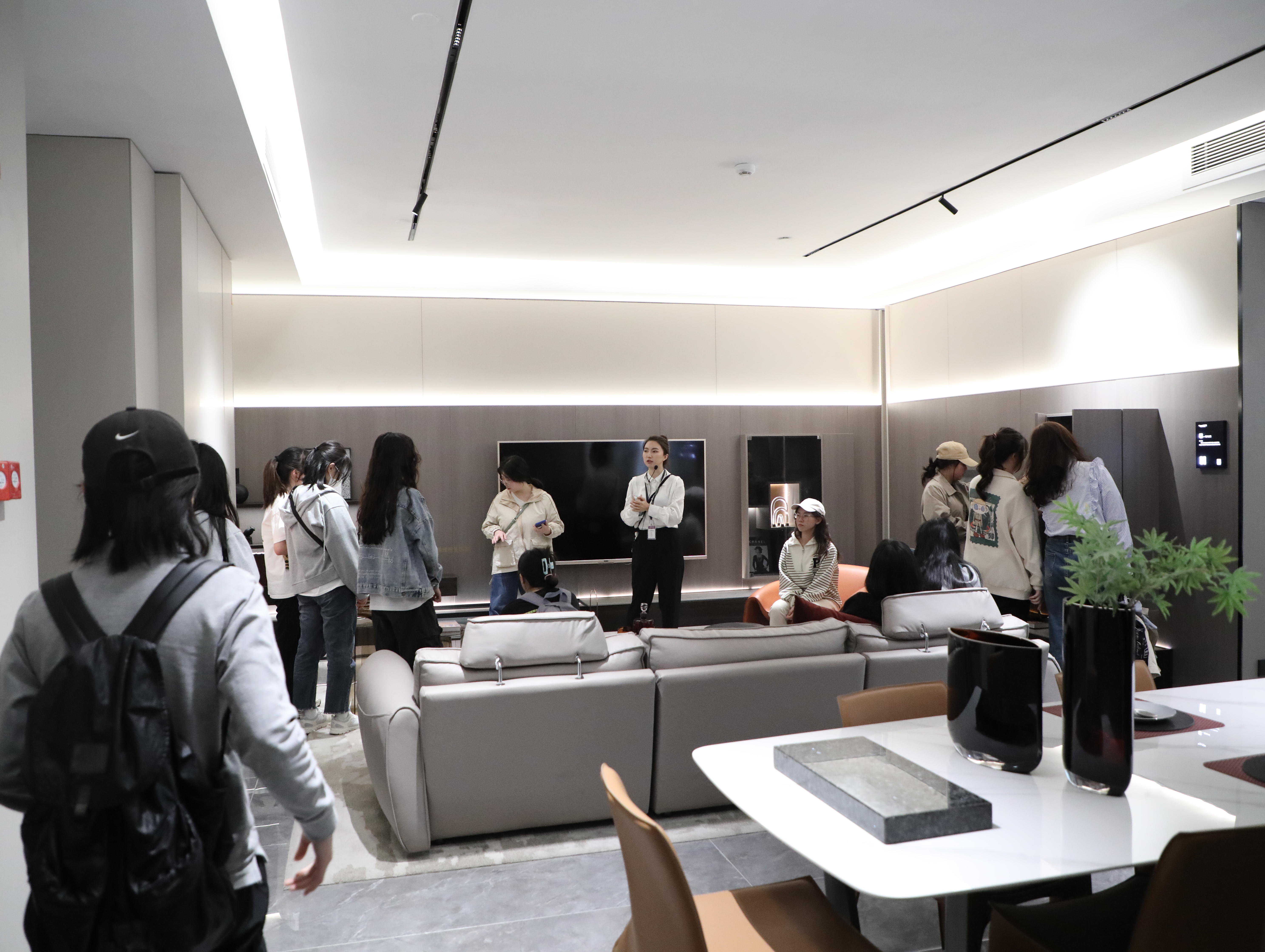 evo视讯官网
携手高等学府共建省级实践教学示范基地